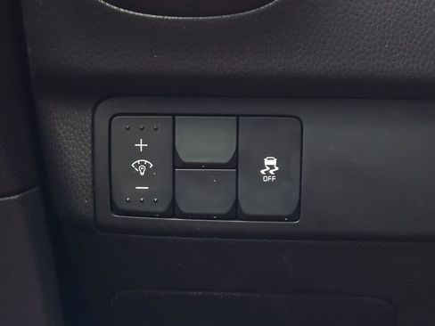Used 2014 Kia Soul FWD image 17