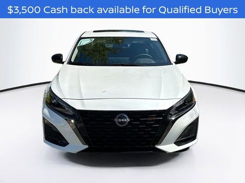 New 2025 Nissan Altima 2.5 SR w/ SR Premium Package image 2