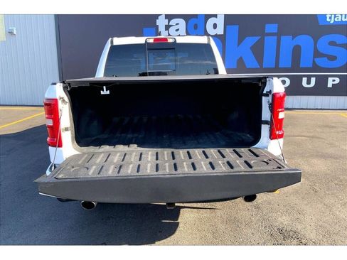 Used 2025 RAM 1500 Laramie w/ Sport Appearance Package AWD/4WD image 11