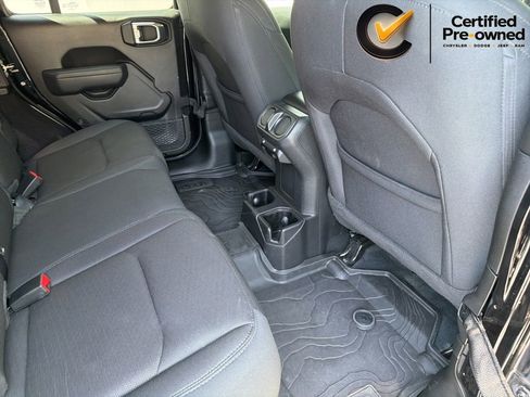 Certified 2022 Jeep Wrangler Unlimited Sport AWD/4WD image 24