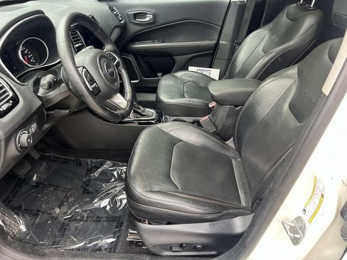 Used 2019 Jeep Compass Limited AWD/4WD image 14