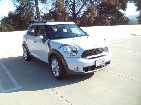 Used 2014 MINI Cooper Countryman S image 3