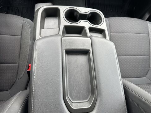 Used 2021 GMC Sierra 1500 SLE w/ X31 Off-Road Package image 6