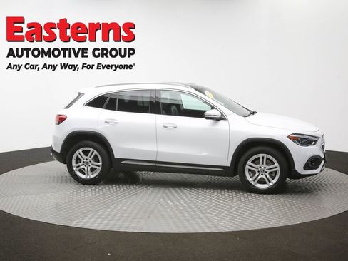 Used 2022 Mercedes-Benz GLA 250 4MATIC w/ Premium Package Lite image 49