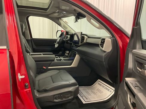 Used 2022 Toyota Tundra Limited AWD/4WD image 12
