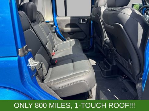 Used 2026 Jeep Wrangler Unlimited Sahara AWD/4WD image 13