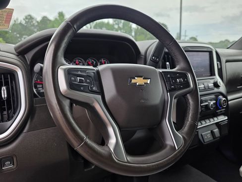 Used 2021 Chevrolet Silverado 1500 LT w/ Bed Protection Package AWD/4WD image 11