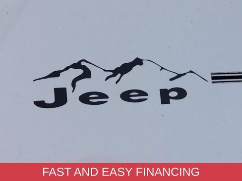 Used 2020 Jeep Compass Latitude FWD image 4
