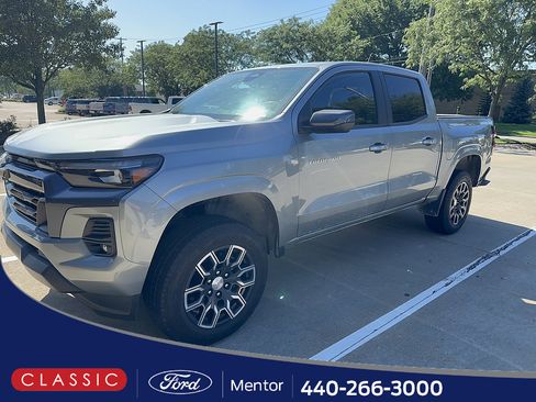 Used 2024 Chevrolet Colorado LT w/ LT Convenience Package III AWD/4WD image 1