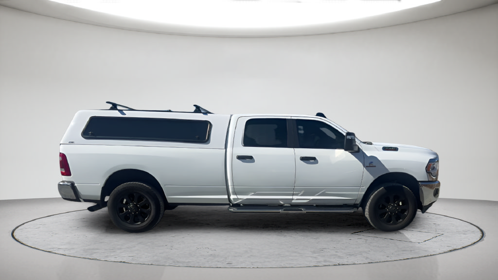 Used 2024 RAM 3500 Big Horn w/ Level 2 Equipment Group AWD/4WD image 5