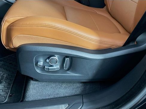 New 2026 Jaguar F-PACE R-Dynamic S image 22