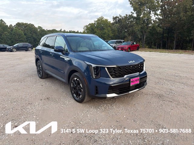Used 2025 Kia Sorento S FWD image 1