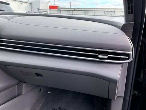 Used 2021 Hyundai Elantra SEL image 16