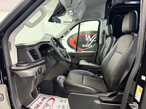 New 2026 Ford Transit 250 148 Medium Roof image 10