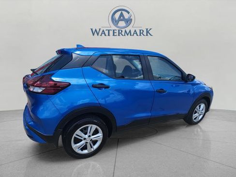 Used 2025 Nissan Kicks Play S FWD image 5