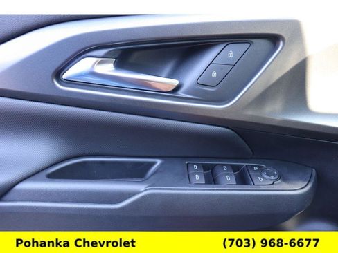 New 2026 Chevrolet Equinox EV LT image 19