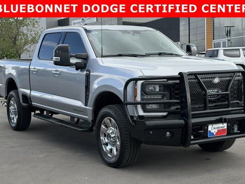 Used 2024 Ford F250 Lariat w/ Lariat Ultimate Package AWD/4WD image 3