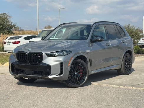 New 2026 BMW X5 M60i image 2