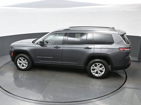 Used 2023 Jeep Grand Cherokee L Limited image 35