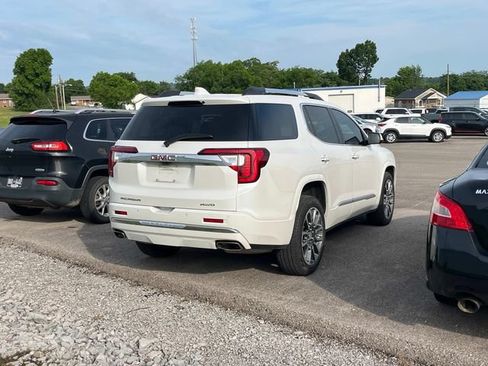 Used 2020 GMC Acadia Denali w/ Technology Package AWD/4WD image 3