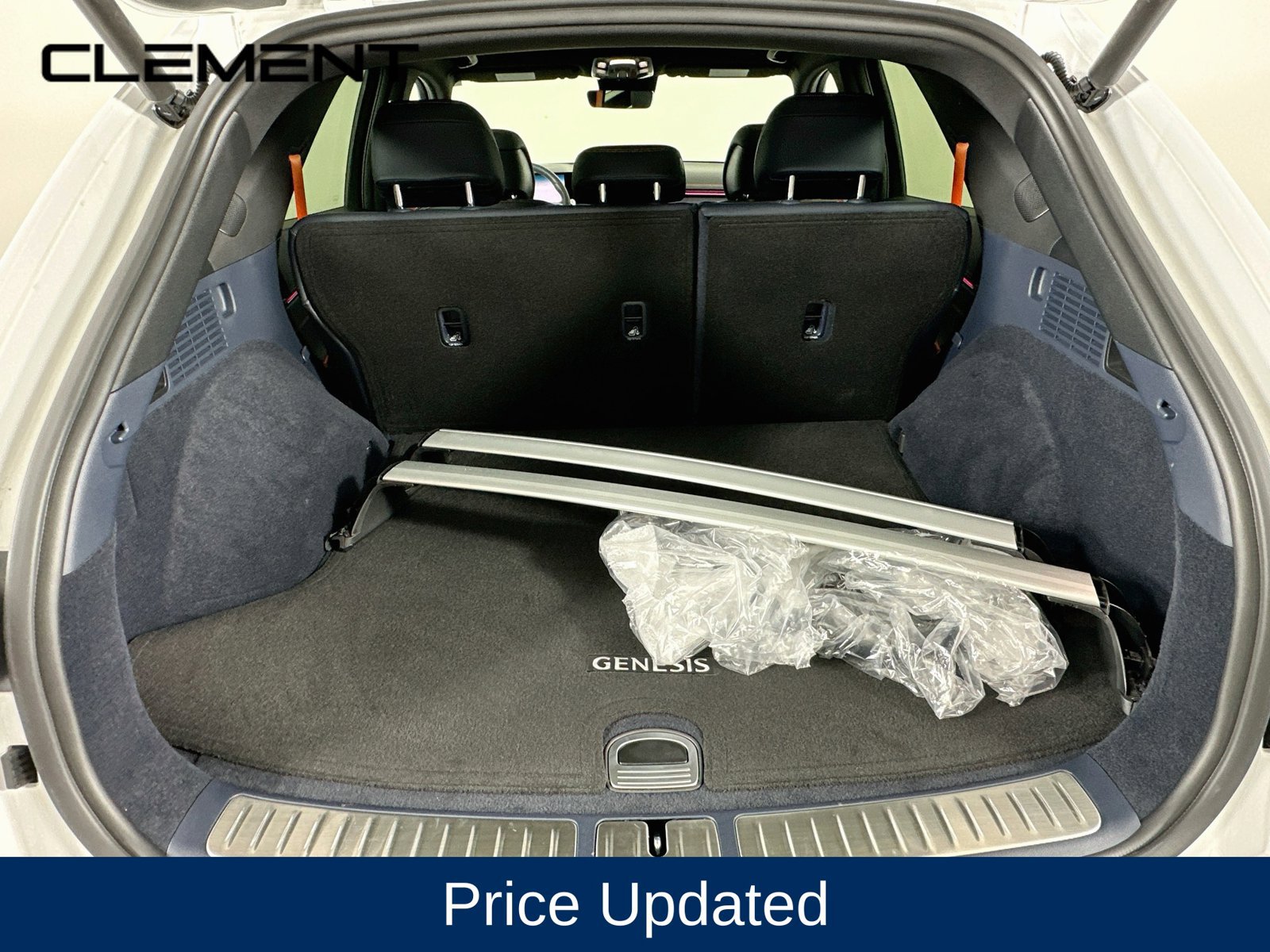 Used 2026 Genesis GV70 2.5T Sport Prestige AWD/4WD image 9