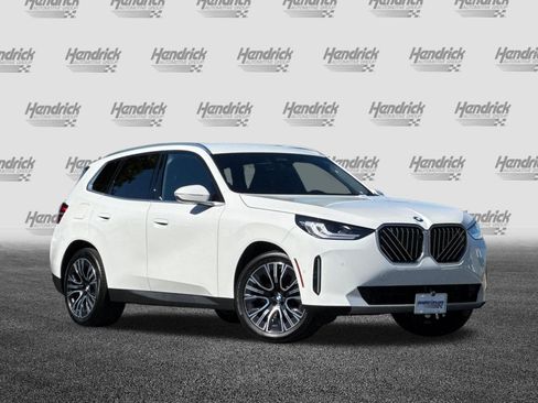 Used 2026 BMW X3 xDrive30i w/ Premium Package AWD/4WD image 2