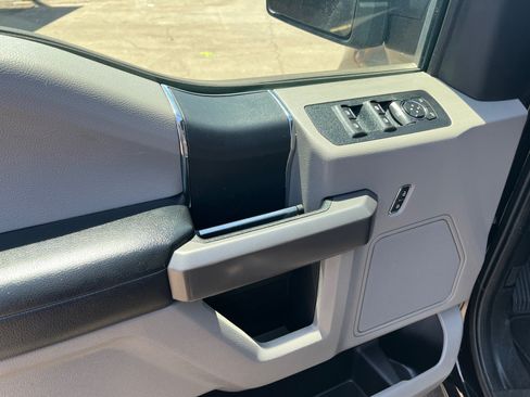 Used 2020 Ford F150 XLT AWD/4WD image 16