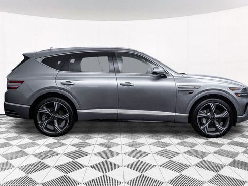 Used 2025 Genesis GV80 3.5T Prestige image 13