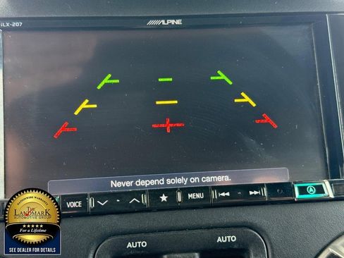 Used 2018 Jeep Wrangler Unlimited Rubicon w/ Connectivity Group AWD/4WD image 13