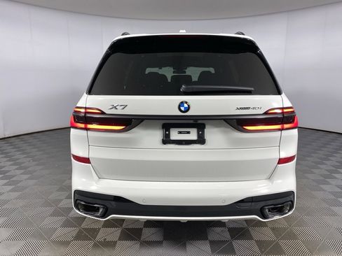 New 2026 BMW X7 xDrive40i w/ Executive Package image 27