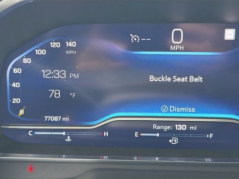 Used 2023 Chevrolet Suburban Premier image 15