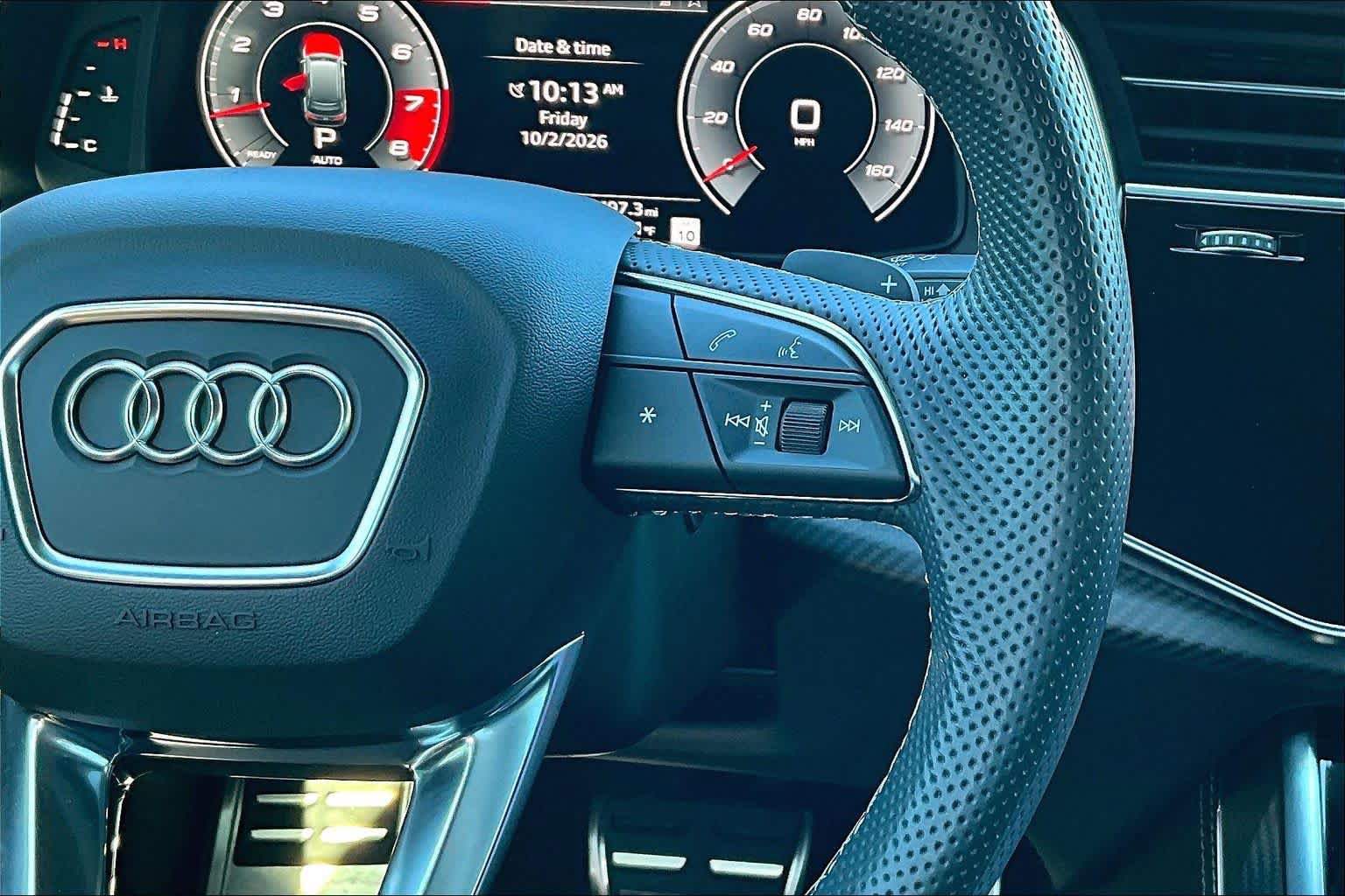Used 2025 Audi SQ7 Prestige AWD/4WD image 26