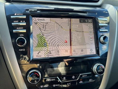 Used 2024 Nissan Murano Platinum w/ Cargo Package image 22