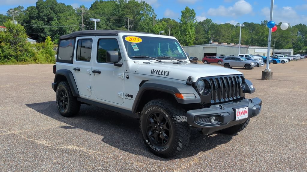 Used 2023 Jeep Wrangler Unlimited Sport AWD/4WD image 3