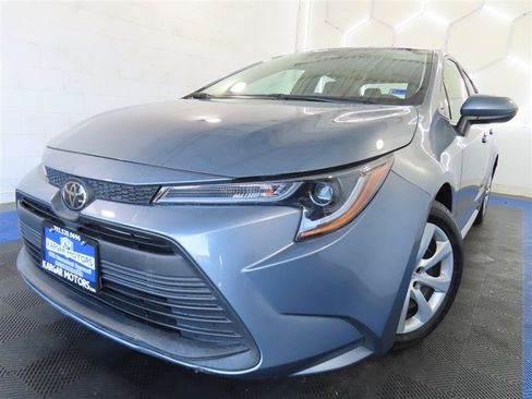 Used 2023 Toyota Corolla LE FWD image 1