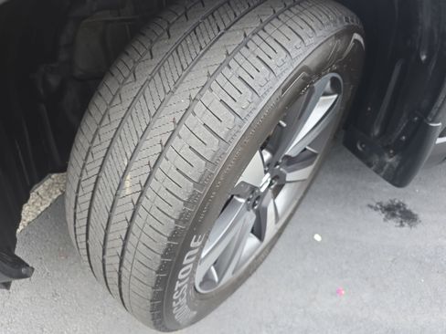 Used 2023 Honda Pilot Elite image 33