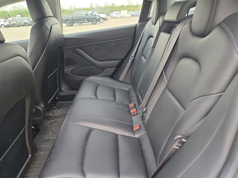 Used 2018 Tesla Model 3 Performance image 6