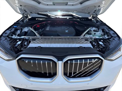 Used 2025 BMW X3 xDrive30i w/ Convenience Package image 11