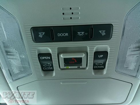 Used 2023 Toyota RAV4 XLE image 18