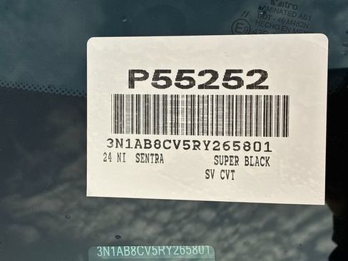 Used 2024 Nissan Sentra SV FWD image 30