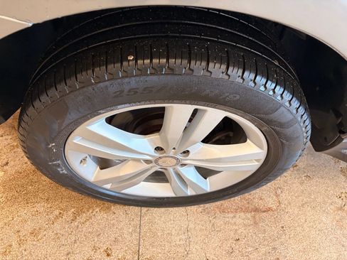 Used 2012 Mercedes-Benz ML 350 4MATIC image 39