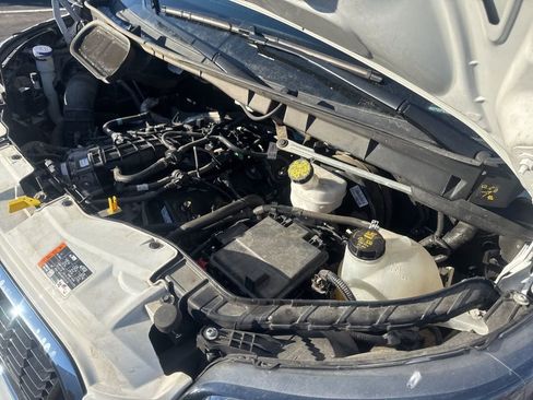 Used 2023 Ford Transit 350 XLT image 59