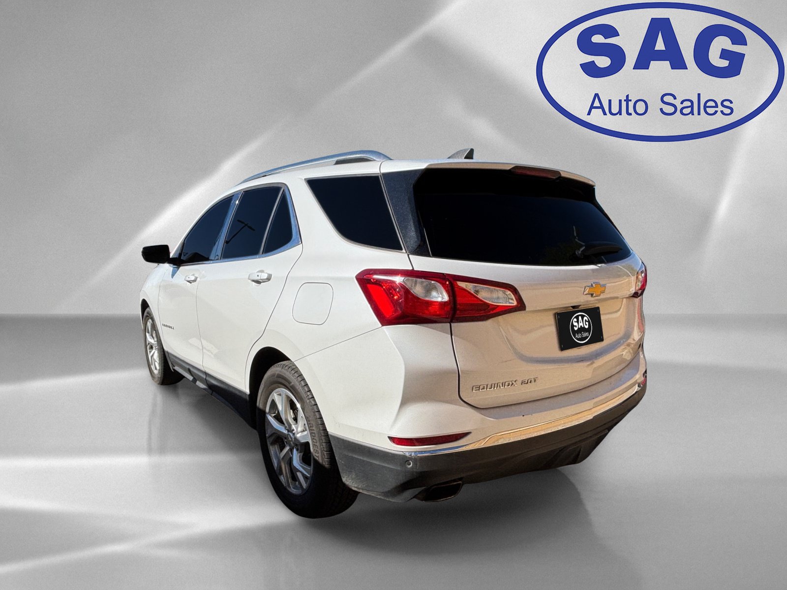 Used 2018 Chevrolet Equinox LT FWD image 4