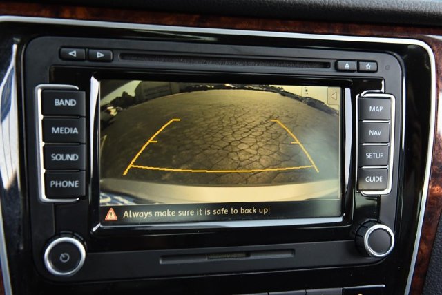 Used 2013 Volkswagen Passat TDI SEL Premium FWD image 13