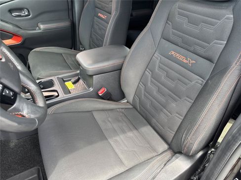 Used 2022 Nissan Frontier Pro-X w/ Technology Package RWD image 11
