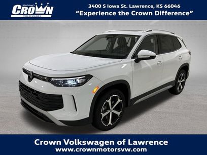 New 2025 Volkswagen Tiguan SE