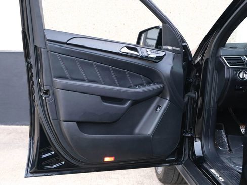 Used 2019 Mercedes-Benz GLE 63 AMG S image 21