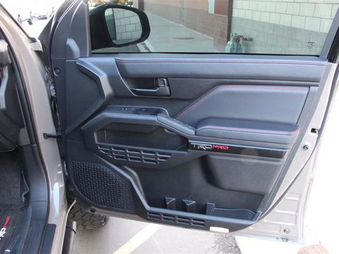 Used 2025 Toyota Tacoma TRD Pro image 22