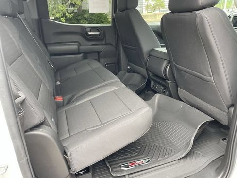 Used 2026 Chevrolet Silverado 1500 Custom Trail Boss w/ LPO, Dark Essentials Package AWD/4WD image 15