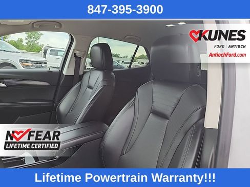 Used 2024 Buick Envision Preferred AWD/4WD image 17